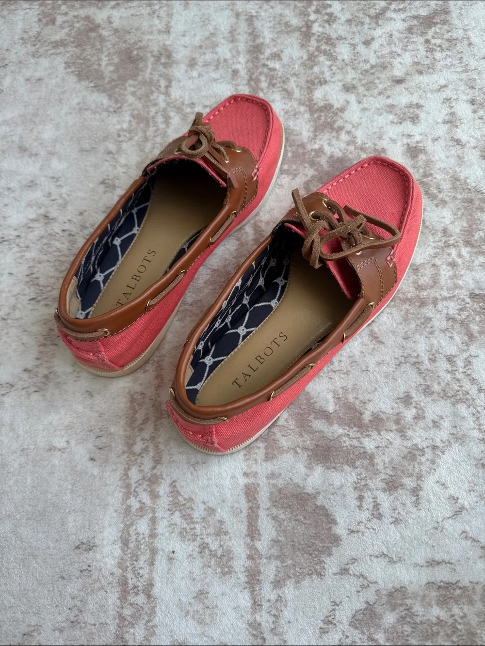 Talbot’s Slip-On Round Toe Drawstring Boat Shoes leather and coral